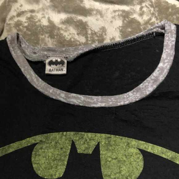 Size 14  (M) Batman T shirt - Picture 2 of 8